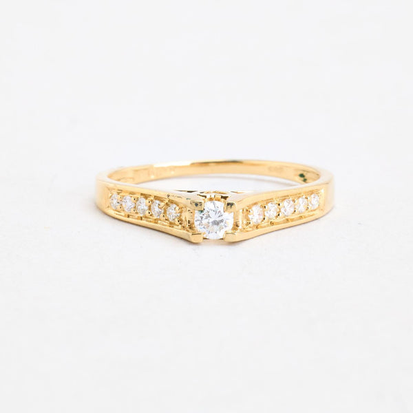 Hjerte alliance solitaire ring i 14K guld med diamanter (0,25 ct), str 56