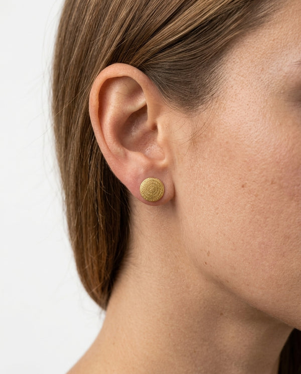 Øreringe med stik i 14K guld, 1.3 cm,
