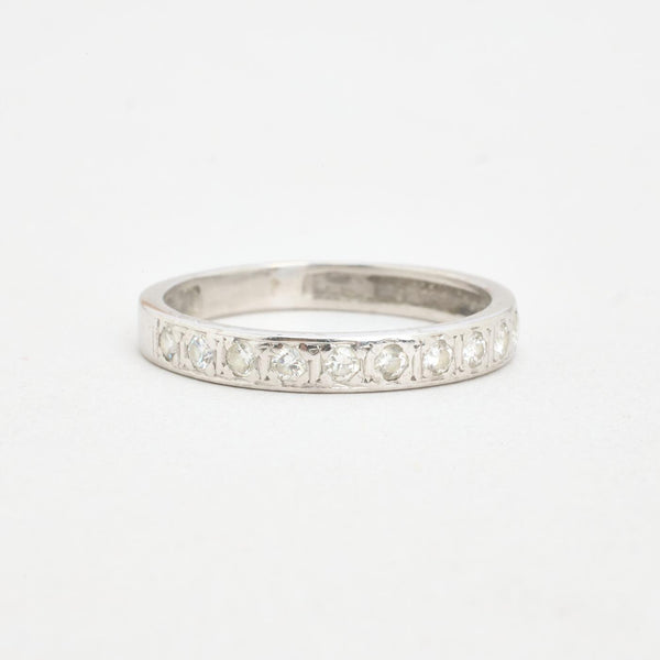 Alliancering i 18K hvidguld med diamanter (0,35 ct), str 57