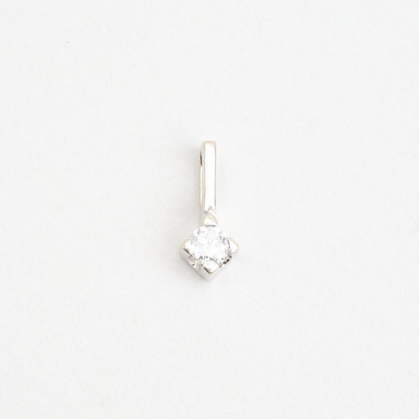 Solitaire vedhæng i 14K hvidguld med en diamant (0,10 ct), 1 cm, 0,35 g