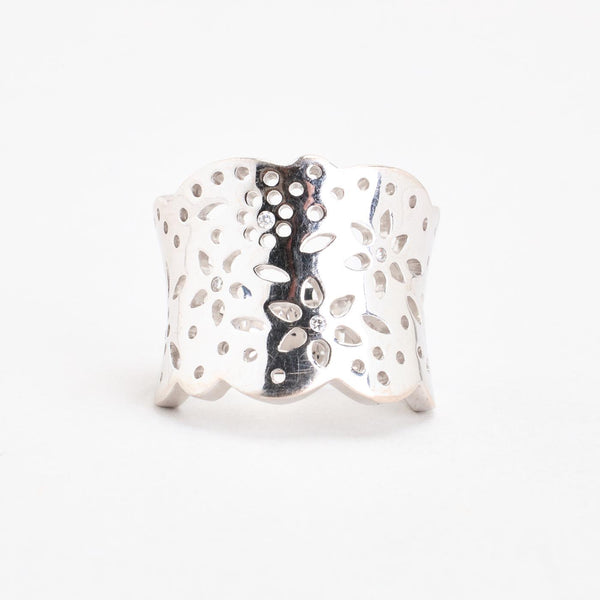 Ole Lynggaard Lace ring i 18K hvidguld med diamanter (0,07 ct), str 53