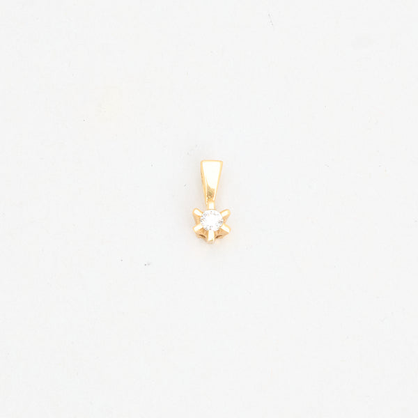 Klassisk solitaire vedhæng i 18K guld med en diamant (0,10 ct), 1,1 cm