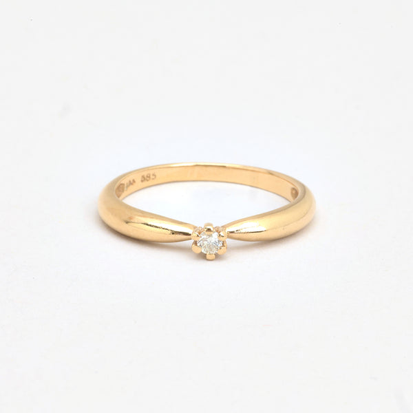 Solitairering i 14K guld med en diamant (0,04 ct), Str. 55