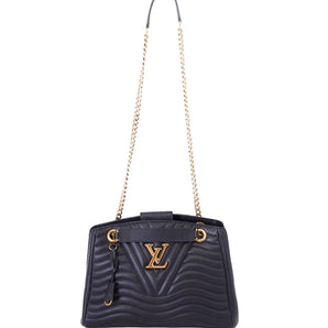 LOUIS VUITTON NEW WAVE CHAIN TOTE