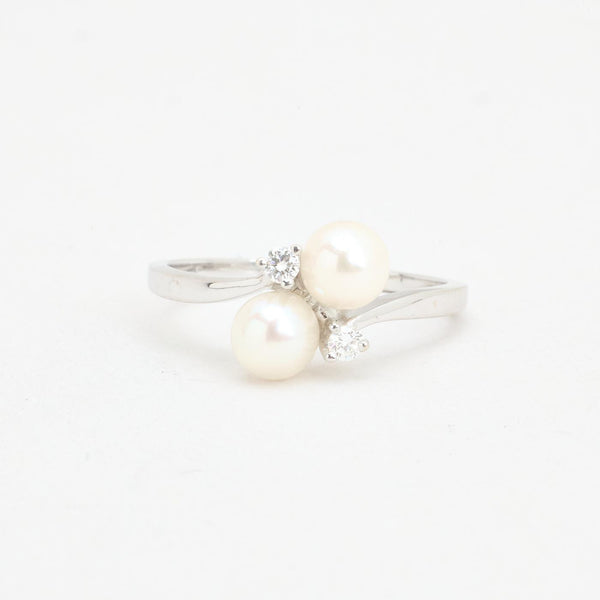 Toi et moi perle ring i 14K hvidguld med diamanter (0,10 ct), str 56