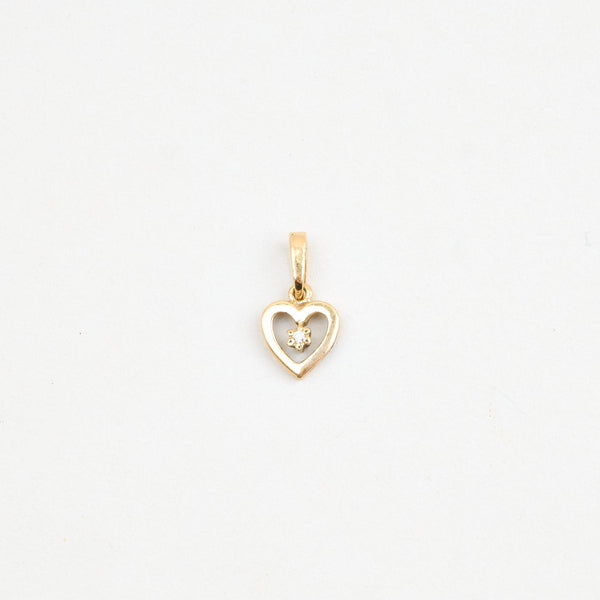 Hjerte vedhæng i 14K guld med en diamant, 1,5 cm, 0,56 g