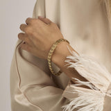 1Modellen er 15-16 cm i størrelse