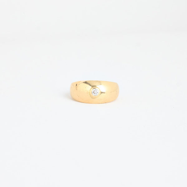 Gypsyring i 18K guld med en diamant (0,08 ct), str 51