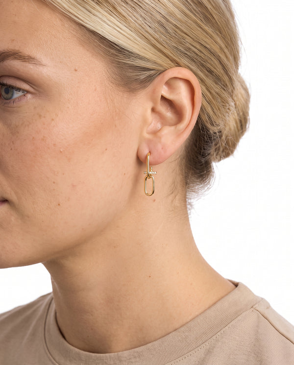 Link Ørehængere i 18K guld med zirkoner, 2,5 cm