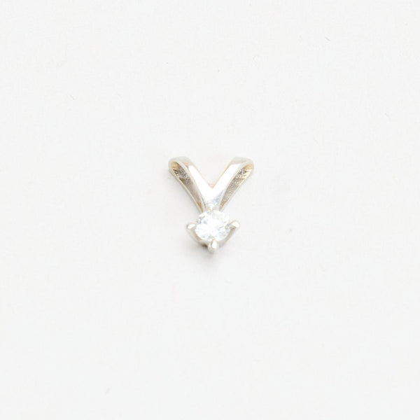 Solitaire vedhæng i 14K hvidguld med en diamant (0,16 ct), 1 cm