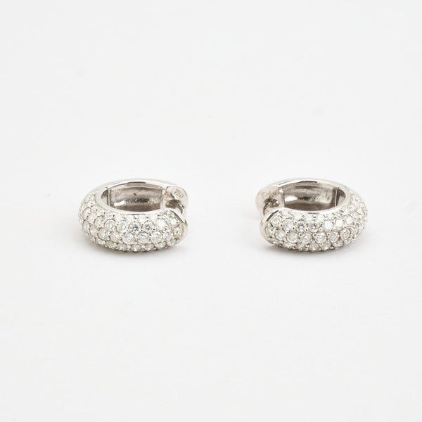 Klarlund Pavé creoler i 18K hvidguld med diamanter (1,40 ct), 6,13 g