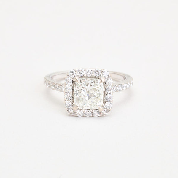 Cushion-cut Haloring i 18K hvidguld med diamanter (1,75 ct), str 53
