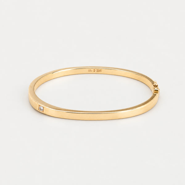 Armring i 14K guld med en diamant (0,04 ct), 6 cm, 10,83 g